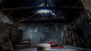 Simpatična galerija koja prikazuje životinjsku farmu na najvišem južnom vrhu Velebita – Crnopcu Simpatična galerija koja prikazuje životinjsku farmu na najvišem južnom vrhu Velebita – Crnopcu