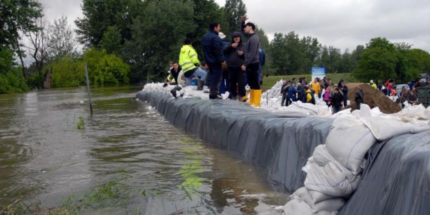 Sava raste, kritično kod Županje i Požege, u Slavonskom Brodu traže dobrovoljce, foto; pixsell.hr