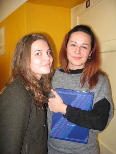 Dodjela nagrada za umjetničke radove u gimnaziji J. Barakovića Dodjela nagrada za umjetničke radove u gimnaziji J. Barakovića