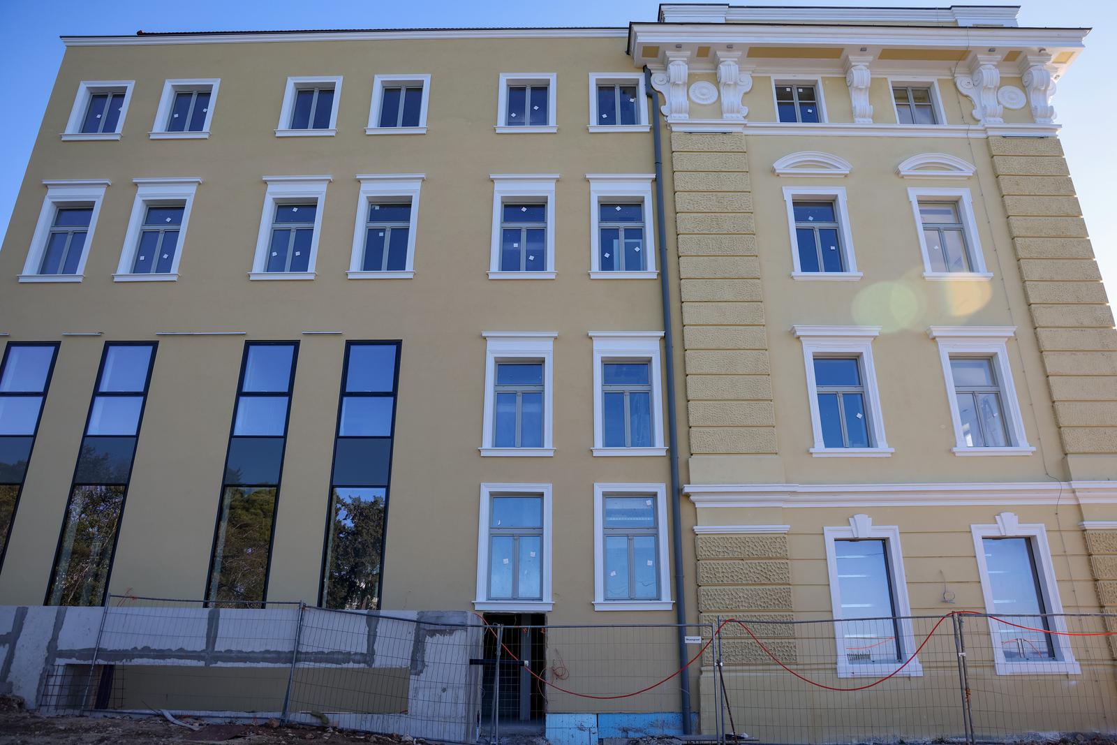 Radovi na hotelu Hayatt Regency u završnoj su fazi Radovi na hotelu Hayatt Regency u završnoj su fazi