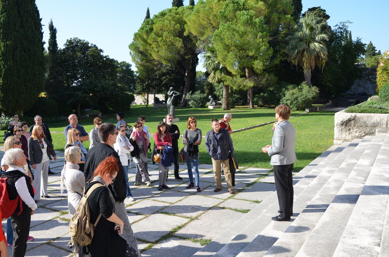 Zadrani na stručnom putovanju: Split, Drniš, Burnum Zadrani na stručnom putovanju: Split, Drniš, Burnum