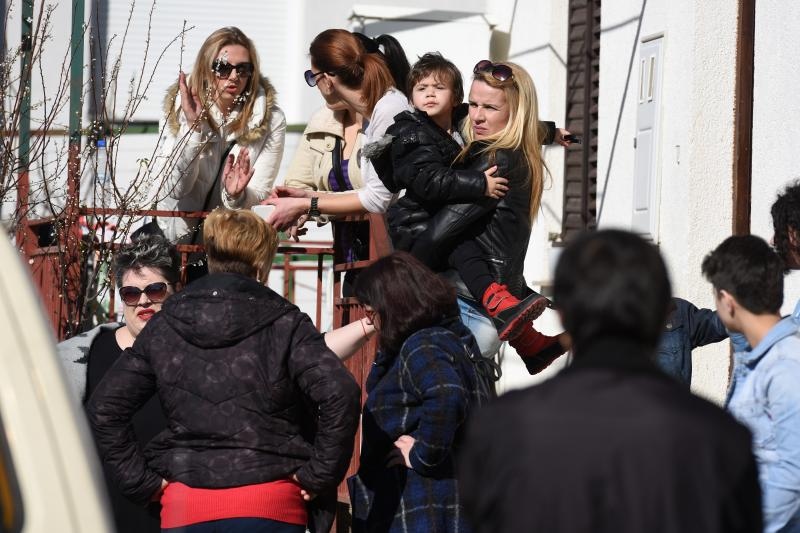 Maslenica: Aktivisti, mještani i prijatelji dali podršku obitelji Božić. Foto: Dino Stanin/PIXSELL