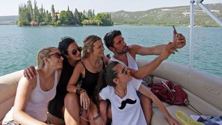 NP Krka: Poznati uživali na izletu u Nacionalnom parku Krka, Photo: Borna Filic/PIXSELL