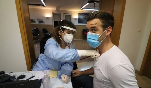 Virani u velikom broju darivali krv i skupili 67 novih doza tekućine koja život znači