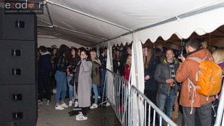 Humanitarni koncert “ZaDar Anđeli” održan je pod šatorom u u dvorištu Gimnazije Jurja Barakovića u Perivoju Vladimira Nazora