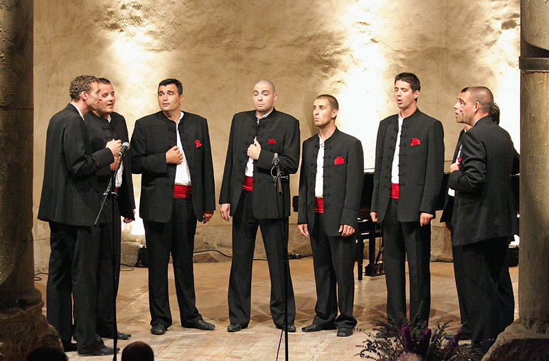 Image 1082953 (auto) Image 1082953 (auto)