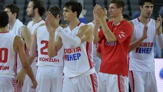 Arena Zagreb, Zagreb – Pripremni turnir za EuroBasket 2015., Hrvatska – BiH. Photo: Igor Kralj i Marko Lukunic/PIXSELL Arena Zagreb, Zagreb – Pripremni turnir za EuroBasket 2015., Hrvatska – BiH. Photo: Igor Kralj i Marko Lukunic/PIXSELL