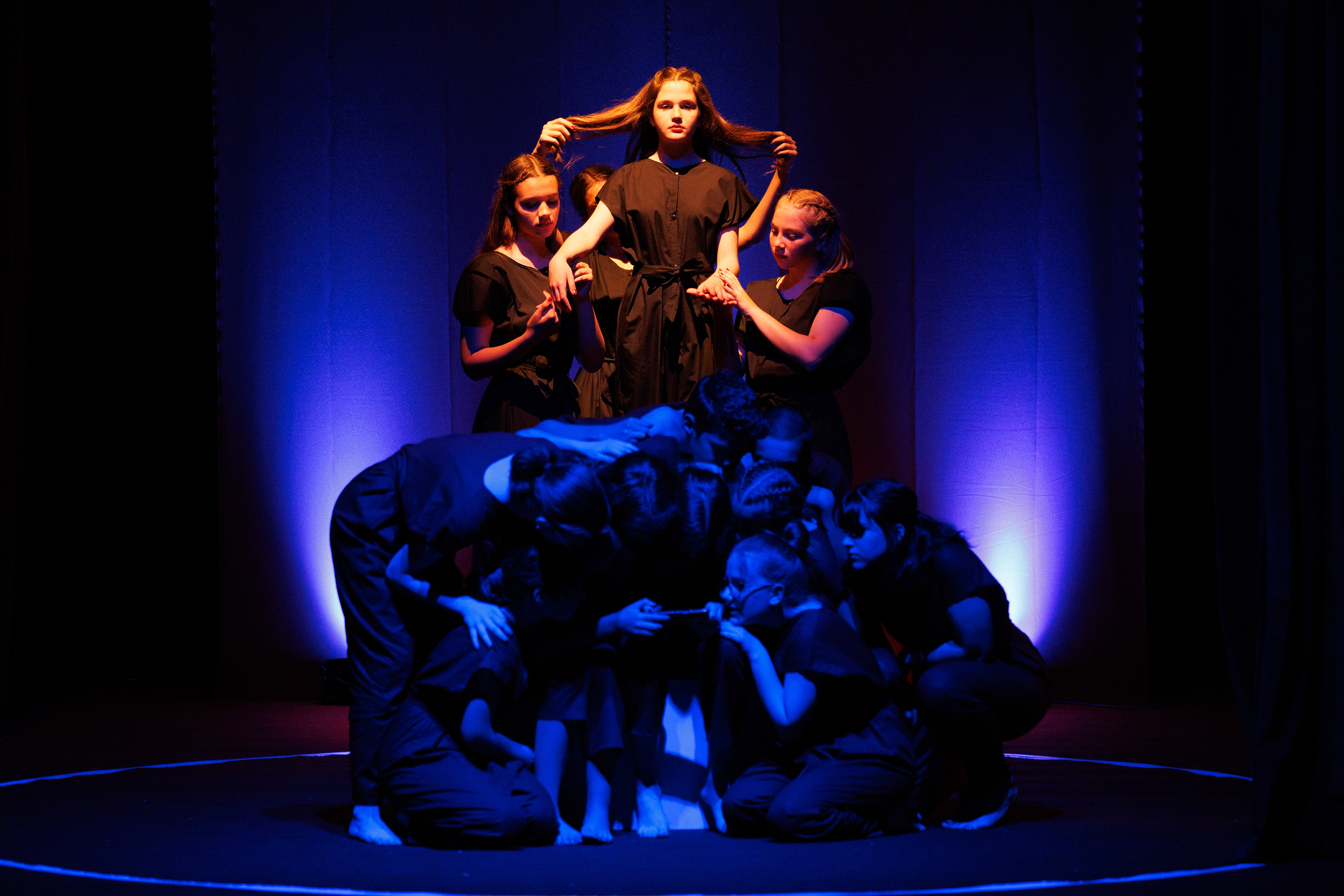 Igrajmo se: Zabranjeno mlađima od 15 strana A