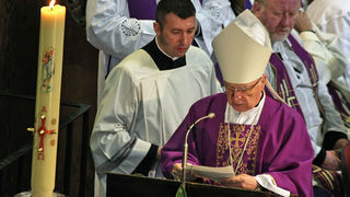 Posljednji ispraćaj nadbiskupa Ivana Prenđe (foto: Marin Gospić)