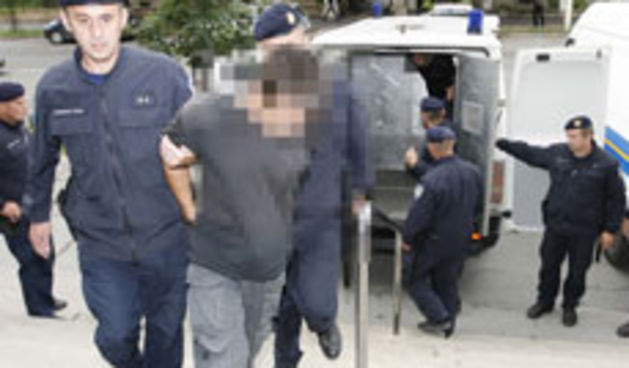 Uhićenje (foto: FaH)