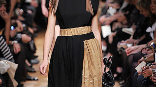 Suknje opet “in” (Moda.hr)