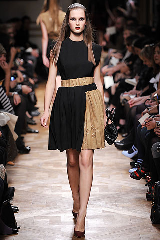 Suknje opet “in” (Moda.hr)