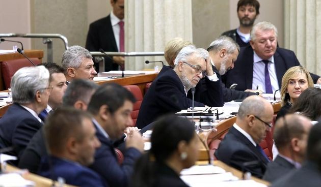 Sjednica Sabora, Bozo Petrov, Arsen Bauk, Sinisa Hajdas Doncic, Patrik Macek/PIXSELL