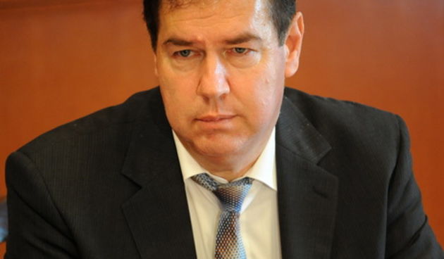 Zadar, 170413.
Dom sindikata. 
Predsjednik SSSH Mladen Novosel i sindikalisti iz Dalmacije za 1. svibnja najavljuju veliki prosvjedni skup Mijenjajte smjer.
Na fotografiji: Vedran Uranija (pravni zastupnik SSH).
Foto: Luka Gerlanc / CROPIX