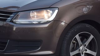 Od danas obvezna svjetla na automobilima u cestovnom prometu