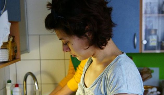 Kuhanje, žena, domaćica, foto-mirmekolozi.wordpress.com