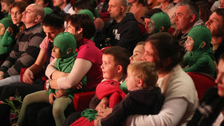 “Karnevalski vremeplov” plesne udruge “Gesta” (foto:Saša Čuka) “Karnevalski vremeplov” plesne udruge “Gesta” (foto:Saša Čuka)