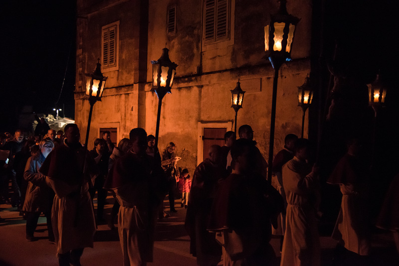 Biograd: procesija na Veliki petak, foto- V. Pesic Biograd: procesija na Veliki petak, foto- V. Pesic