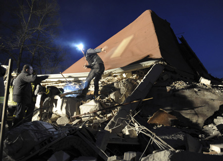 Potres u LAquili (Foto: lastampa.it)