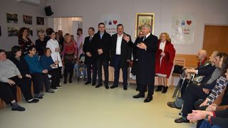 Župan posjetio štićenike Doma za odrasle osobe Sv. Frane Župan posjetio štićenike Doma za odrasle osobe Sv. Frane