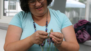 Danas je održana kreativna radionica za velike i male u organizaciji Dječjeg odjela Gradske knjižnice Zadar: izrada stručaka i jastučića od lavande od 10-12 h. Radionicu je vodila gospođa Jadranka Plantak. Foto by Lucija Juravic Danas je održana kreativna radionica za velike i male u organizaciji Dječjeg odjela Gradske knjižnice Zadar: izrada stručaka i jastučića od lavande od 10-12 h. Radionicu je vodila gospođa Jadranka Plantak. Foto by Lucija Juravic