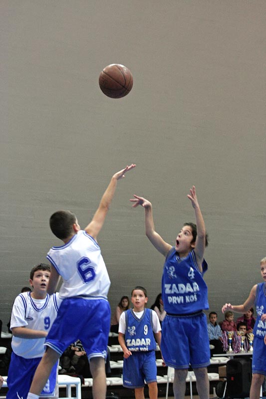 Image 1093969 (auto)