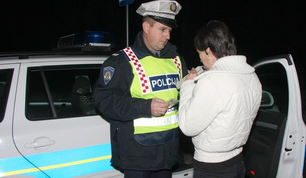 Alkotest, policija, proetna policija, alkohol