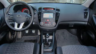Kia pro_cee’d 1.6 CVVT EX Sport Leadher