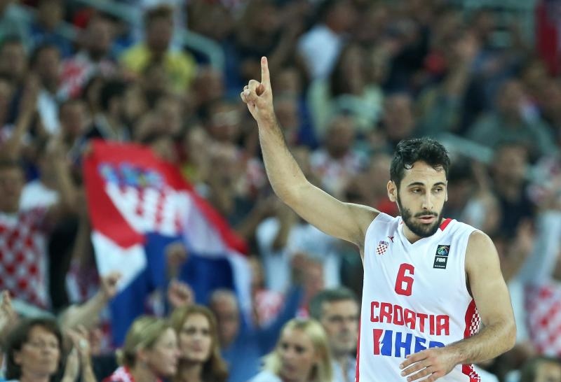 08.09.2015., Arena Zagreb, Zagreb – EuroBasket 2015., skupina C, 03. kolo, Hrvatska – Makedonija. Foto: PIXSELL 08.09.2015., Arena Zagreb, Zagreb – EuroBasket 2015., skupina C, 03. kolo, Hrvatska – Makedonija. Foto: PIXSELL