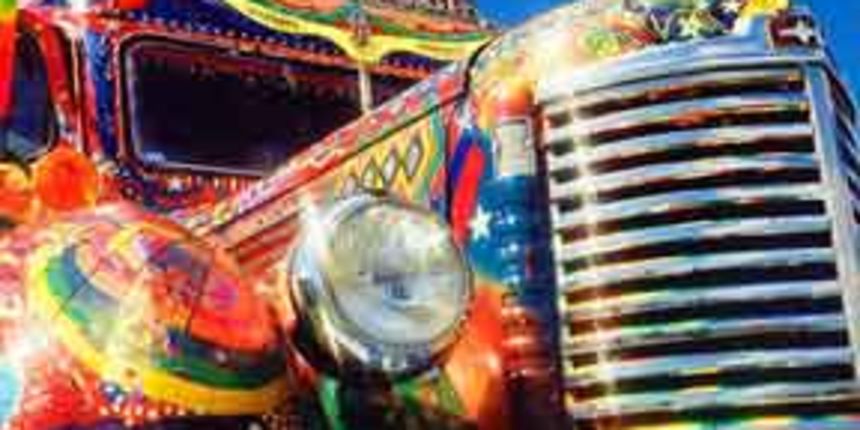 Vintage, vintage, vintage! Vintage, vintage, vintage!