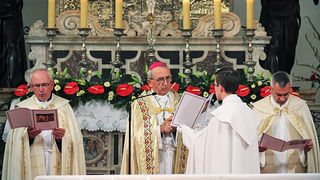 Svečana večernja misa u crkvi Sv.Šime (foto:Saša Čuka)