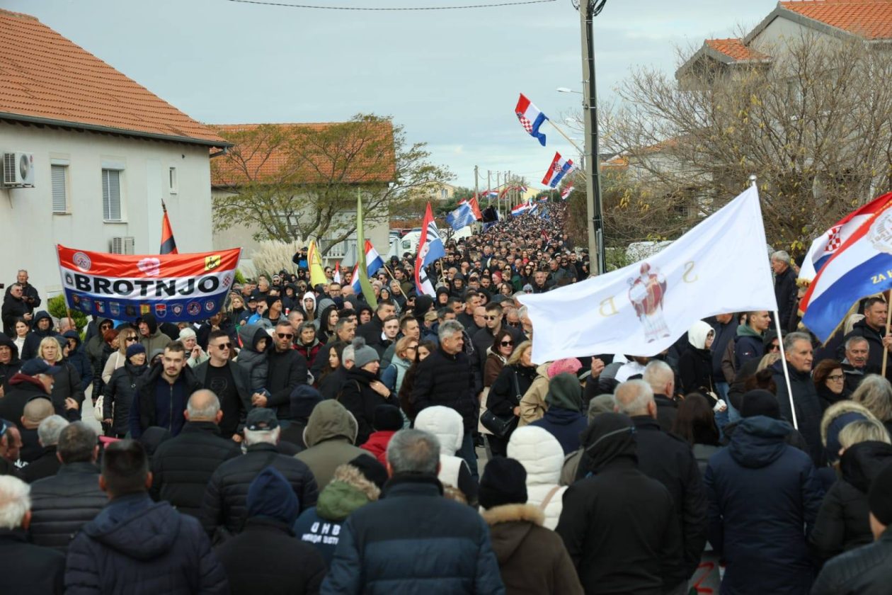 Škabrnja: 34. obljetnica stradanja u Domovinskom ratu
