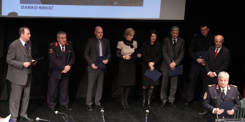 HNK Zadar: Dodjela priznanja za ”Naročiti pothvat u zaštiti i spašavanju” foto: I. Perinčić