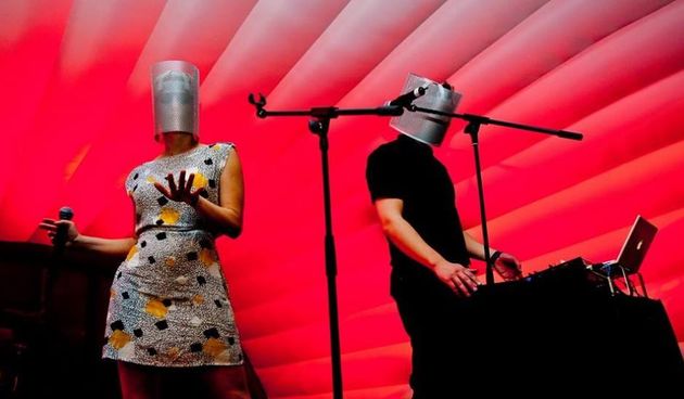 Maskirani electro dvojac Nipplepeople donosi “Frku” u Zadar