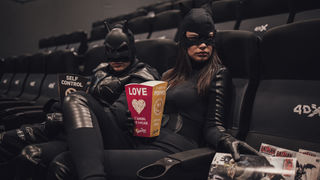 Pogledajte kako je sinoć Zagreb postao Gotham City Pogledajte kako je sinoć Zagreb postao Gotham City