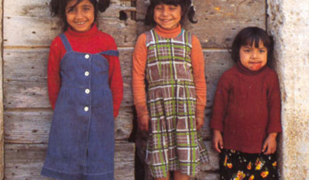 Romi u RH – djevojčice (Foto: geografija.hr)