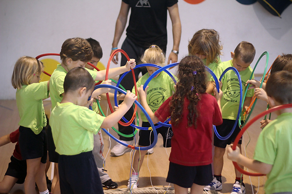 Loptica : “Volim te grade” (foto:Saša Čuka)