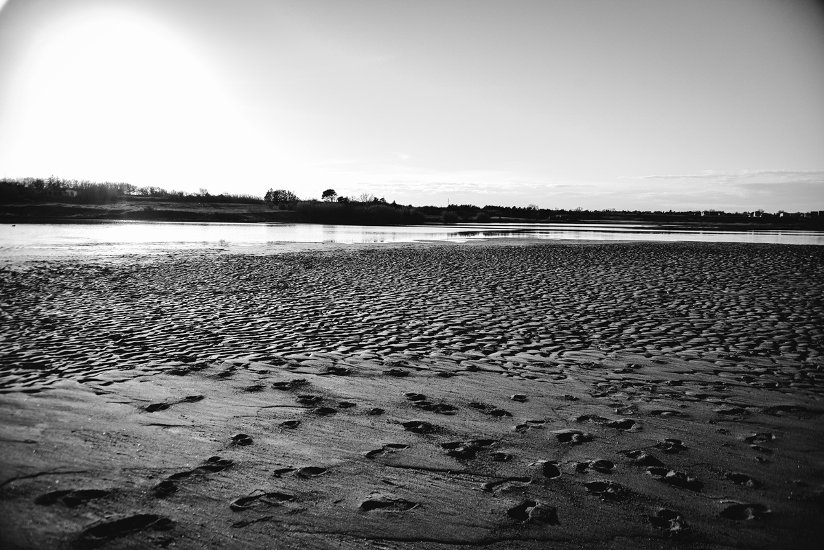 Crno bijela bajka na Kraljičinoj plaži, foto: Iva Perinčić