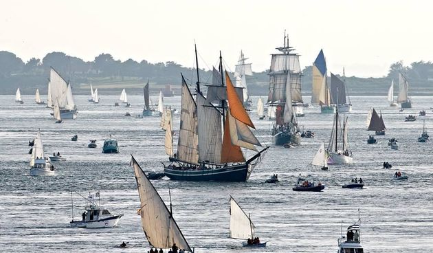 Mala Matulića i Condura Croatica uz 1200 brodova uplovile u Atlantski ocean, foto: Naši Školji