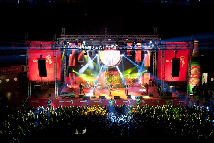 Karlovačko live 2011: Jelena Rozga i Bajaga na Višnjiku, Foto: Kristijan Orlić