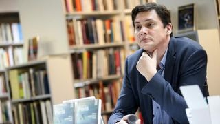 Zagreb – U knjiznici Bogdan Ogrizovic odrzana je promocija novog romana iz biblioteke Balkan Noir: Mima i kvadratura duga, Zelimir Peris. Photo: Petar Glebov/PIXSELL