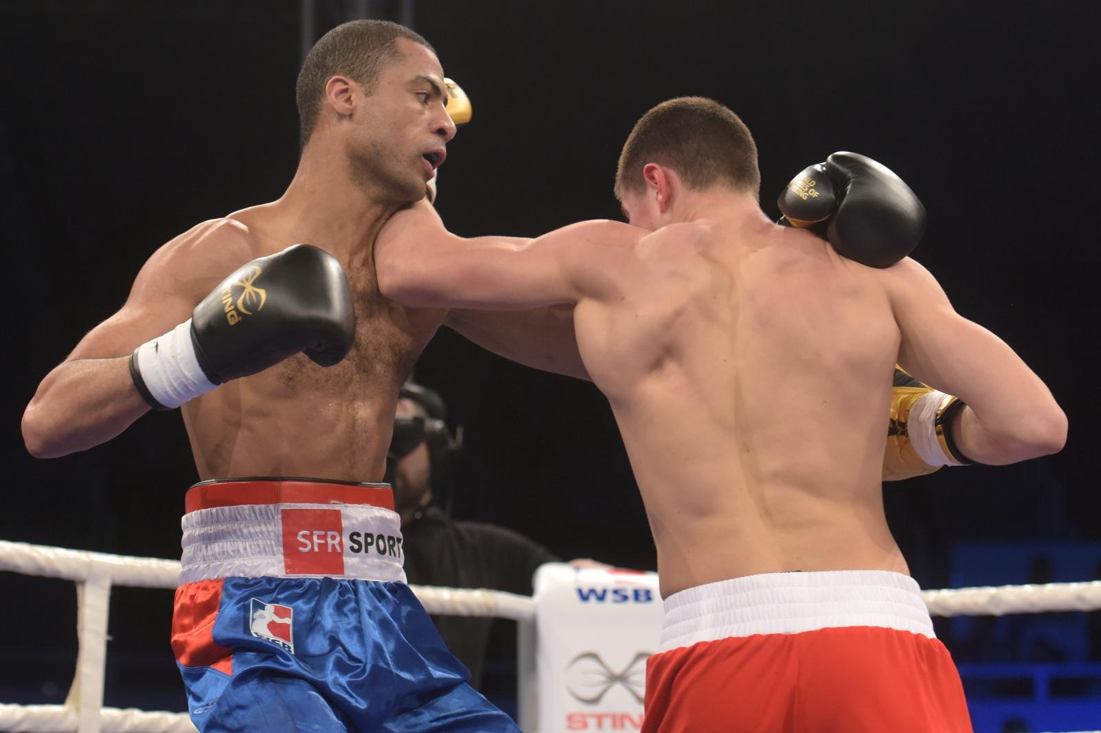 Svjetska boksacka liga, grupa B C1, kategorija 64 kg, Petar Cetinic (Croatian Knights) – Hassan Amzile (France Fighting Roosters).