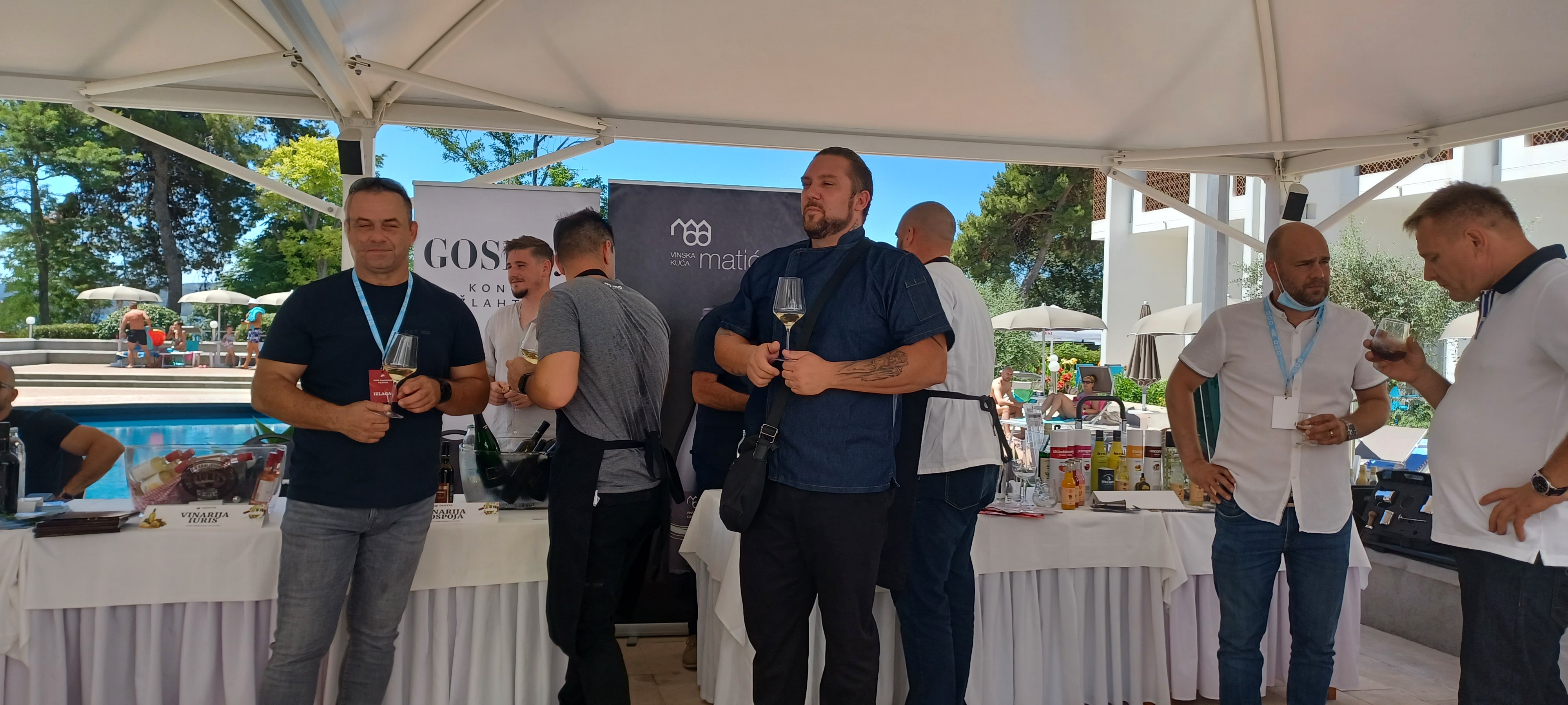 Wine EnoGASTRO Vip Event na terasi hotela Kolovare