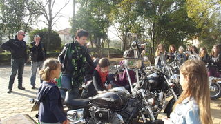 “Beštije” posjetile OŠ Šimuna Kožičića Benje “Beštije” posjetile OŠ Šimuna Kožičića Benje