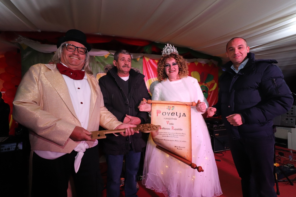 Cirkultura i Jasmin Stavros otvorili Maškare na Viru Cirkultura i Jasmin Stavros otvorili Maškare na Viru