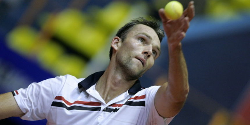 Zagreb, 040210. U Domu sportova se od 01.02.-07.02. odrzava teniski turnir PBZ Zagreb Indoors. Ivo Karlovic (CRO) (na slici) u drugom kolu pobijedio je Alexander Sidorenka (FRA) i time se plasirao u cetvrtfinale gdje ce se susresti sa Marinom Cilicem. Fot Zagreb, 040210. U Domu sportova se od 01.02.-07.02. odrzava teniski turnir PBZ Zagreb Indoors. Ivo Karlovic (CRO) (na slici) u drugom kolu pobijedio je Alexander Sidorenka (FRA) i time se plasirao u cetvrtfinale gdje ce se susresti sa Marinom Cilicem. Fot