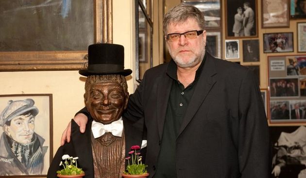 Gumbekovi dani, Zlatko Vitez