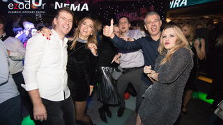 Ludnica u Saturnusu: Najbolji doček u svemiru i šire Ludnica u Saturnusu: Najbolji doček u svemiru i šire