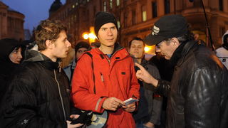 Zagreb, 020311. 
Novi, cetvrti po redu, protuvladin prosvjed tzv. facebook grupe zapoceo je veceras na Cvjetnom trgu.
Na fotografiji: Ivan Pernar organizator skupa.
Foto: Damir Krajac / Cropix