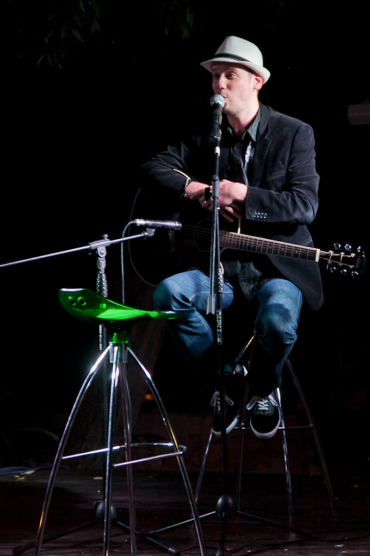 Otvaranje ljetne sezone u Ledani, nastup Luke Bulića, foto: Darko Belančić Otvaranje ljetne sezone u Ledani, nastup Luke Bulića, foto: Darko Belančić